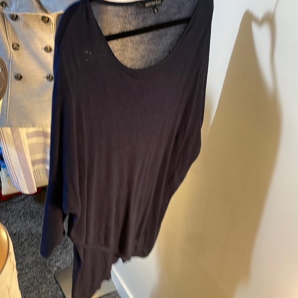 Size 1X - Picture 4 of 17